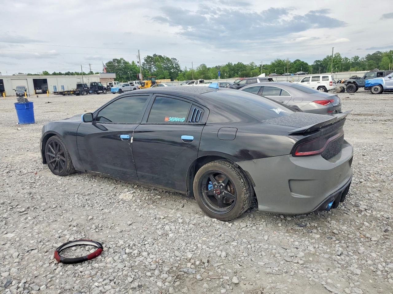 2016 Dodge Charger R - zdjęcie 2