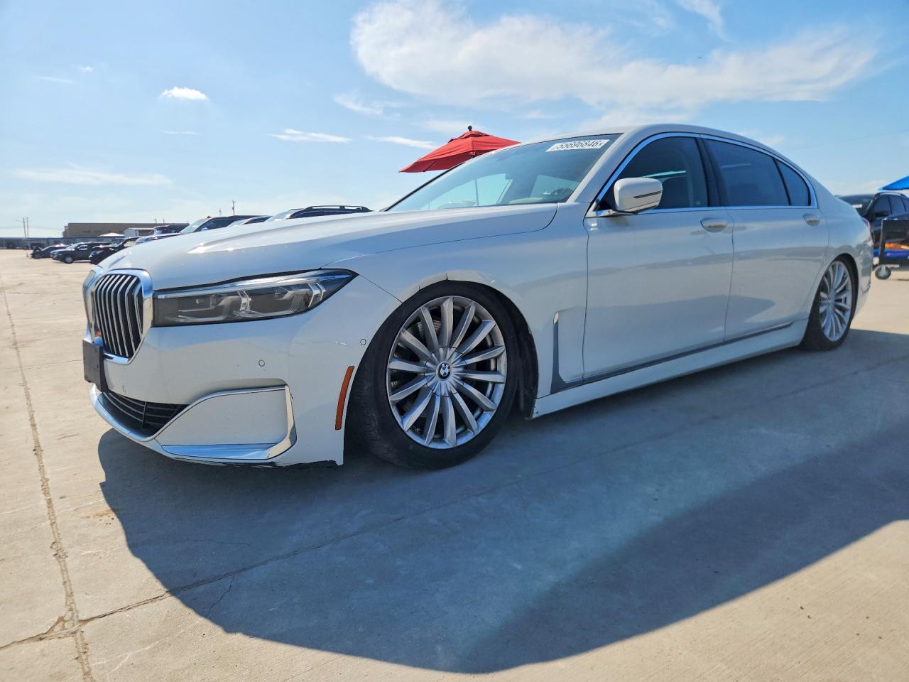 2020 BMW 740 I - zdjęcie główne