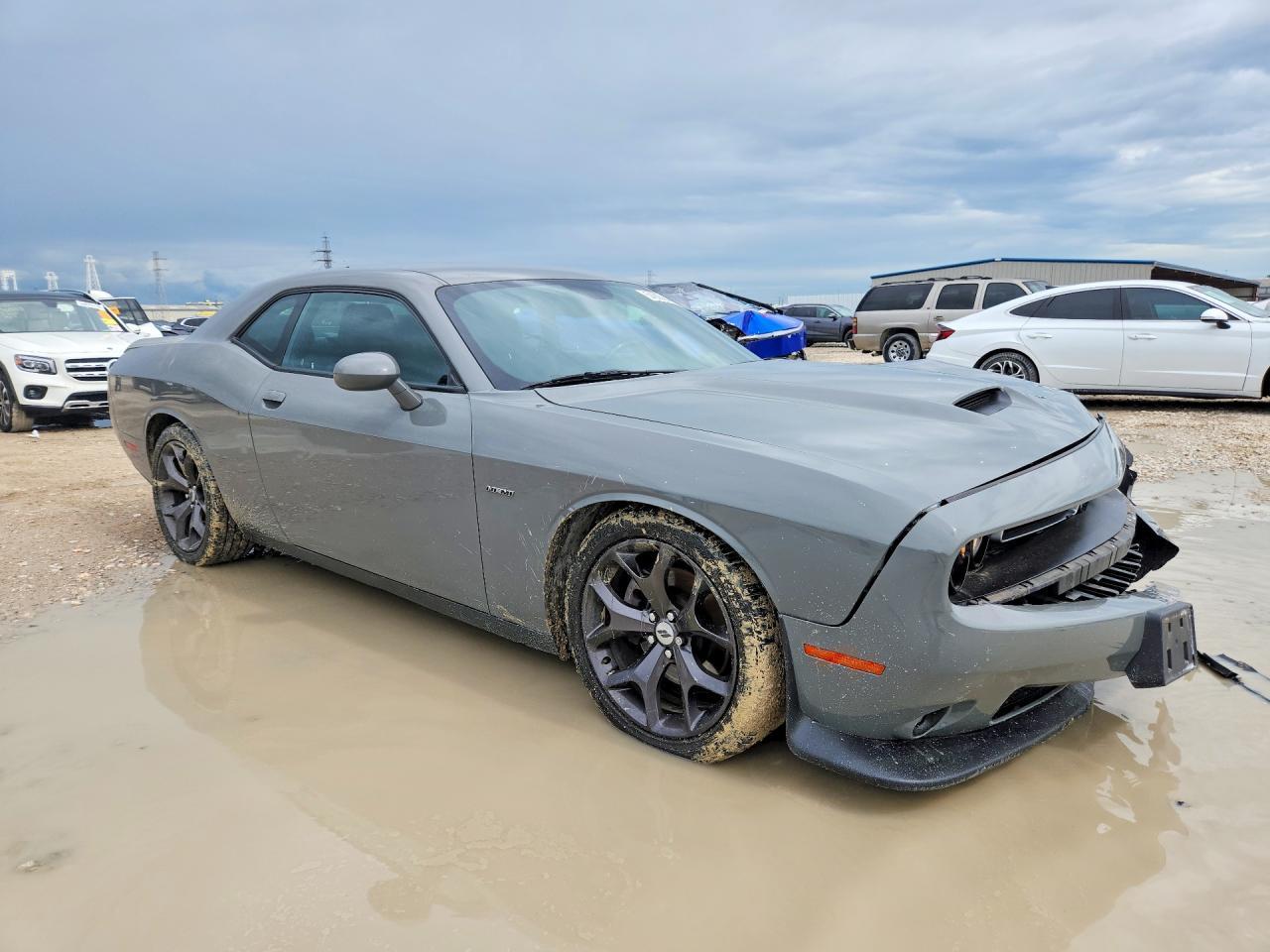 2019 Dodge Challenger R - zdjęcie 4