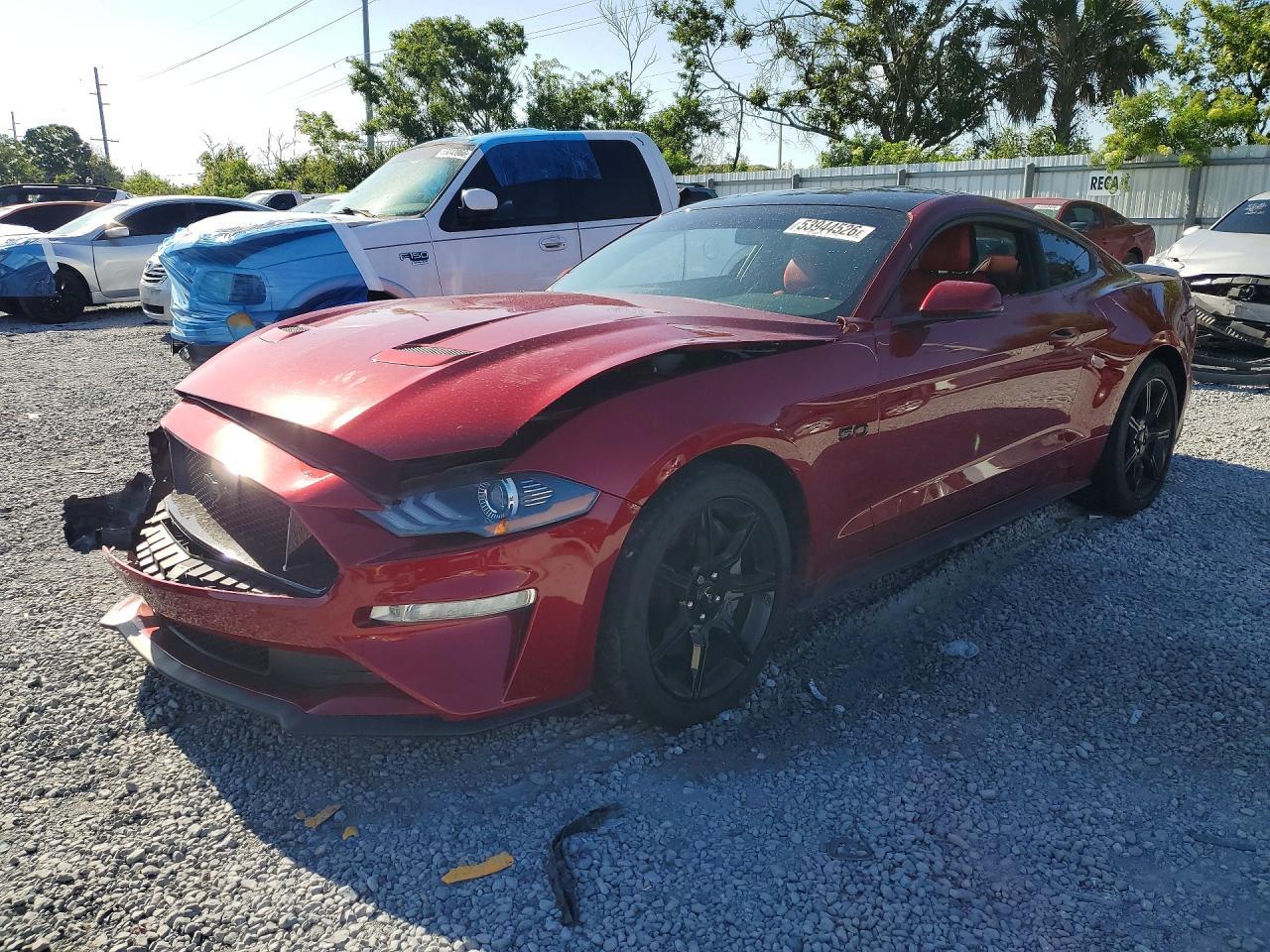 2019 Ford Mustang - zdjęcie główne