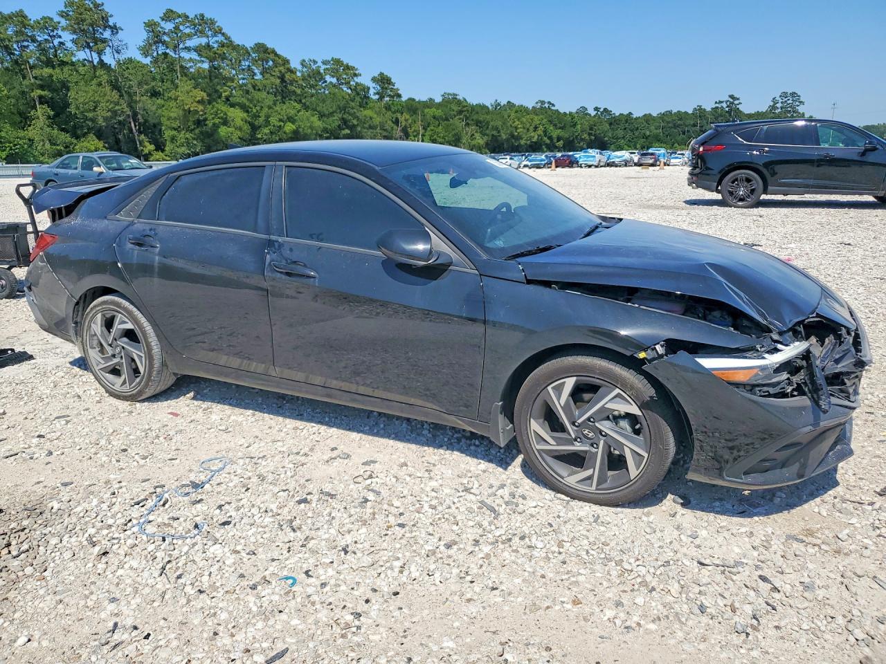 2025 Hyundai Elantra Hybrid Sel Sport - zdjęcie 4