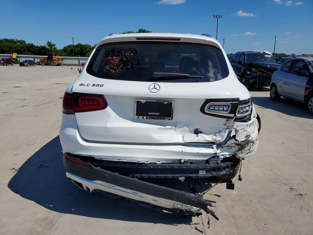 2021 Mercedes-Benz Glc 300 - zdjęcie 6