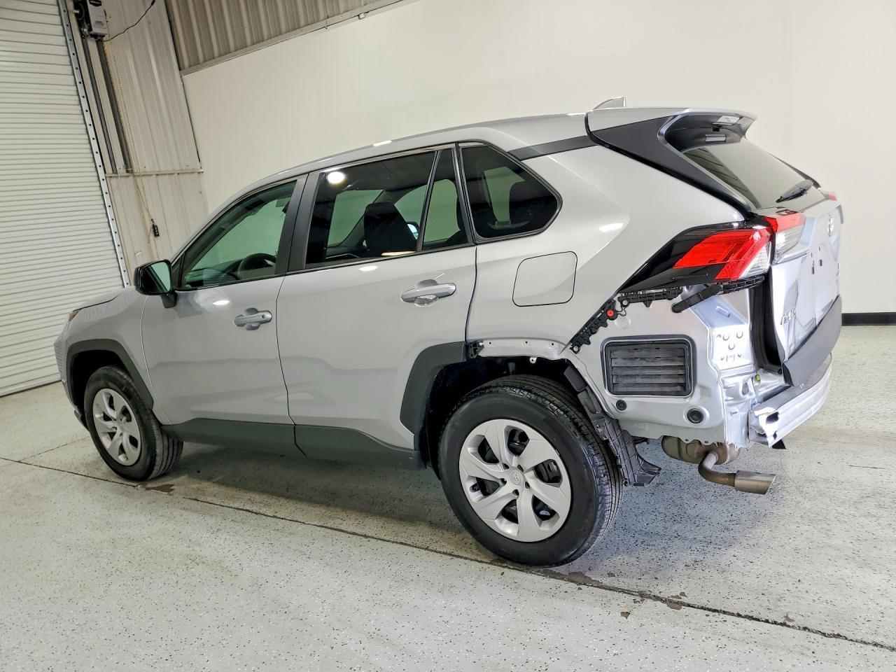 2025 Toyota Rav4 Le - zdjęcie 2