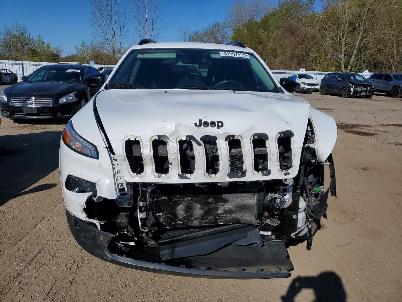 2016 Jeep Cherokee Sport - zdjęcie 5