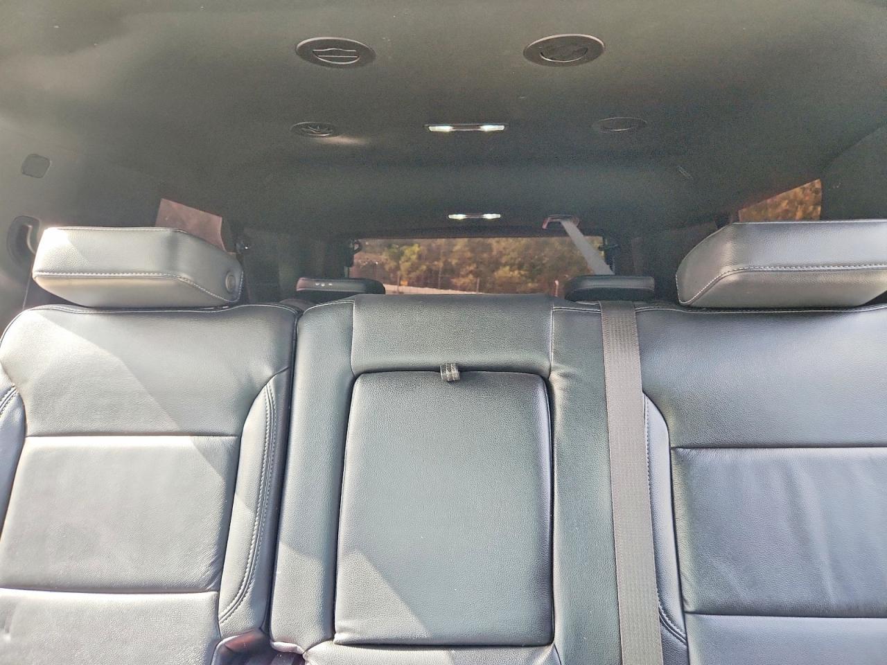 2022 Chevrolet Tahoe C1500 Ls - zdjęcie 10