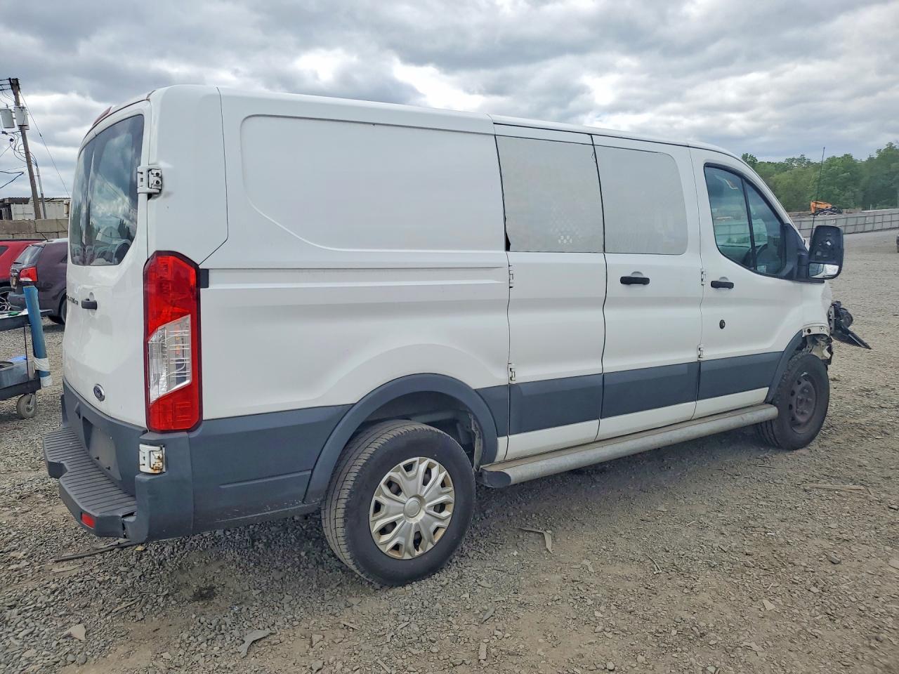 2016 Ford Transit T-250 - zdjęcie 3