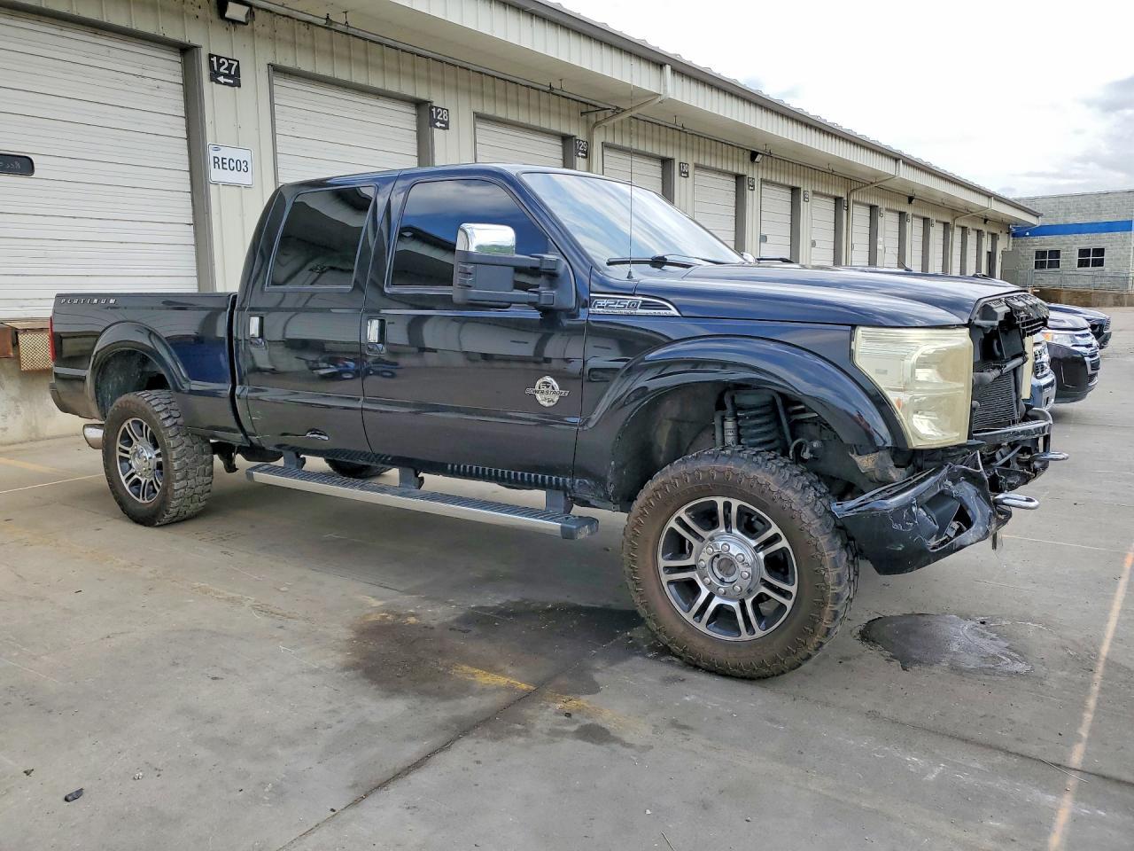2014 Ford F250 Super Duty - zdjęcie 4
