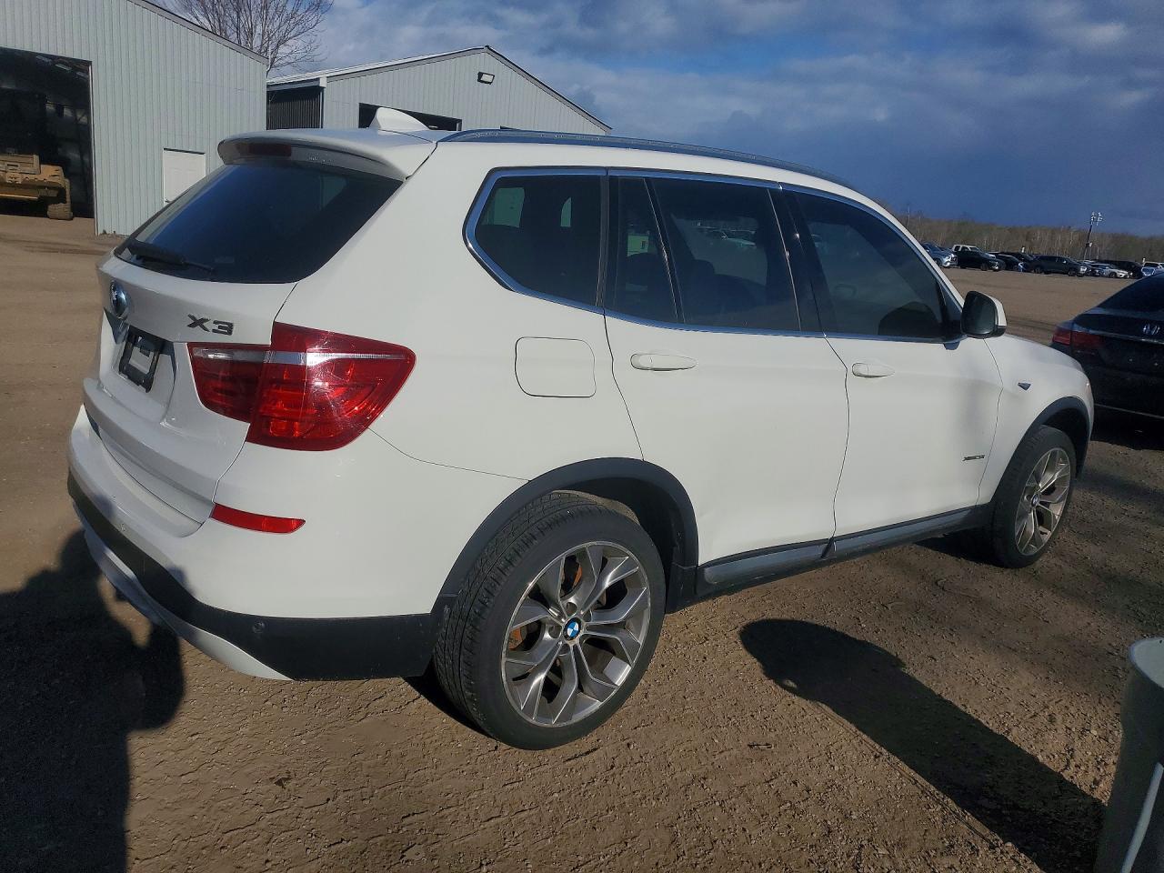 BMW X3 - zdjęcie 3