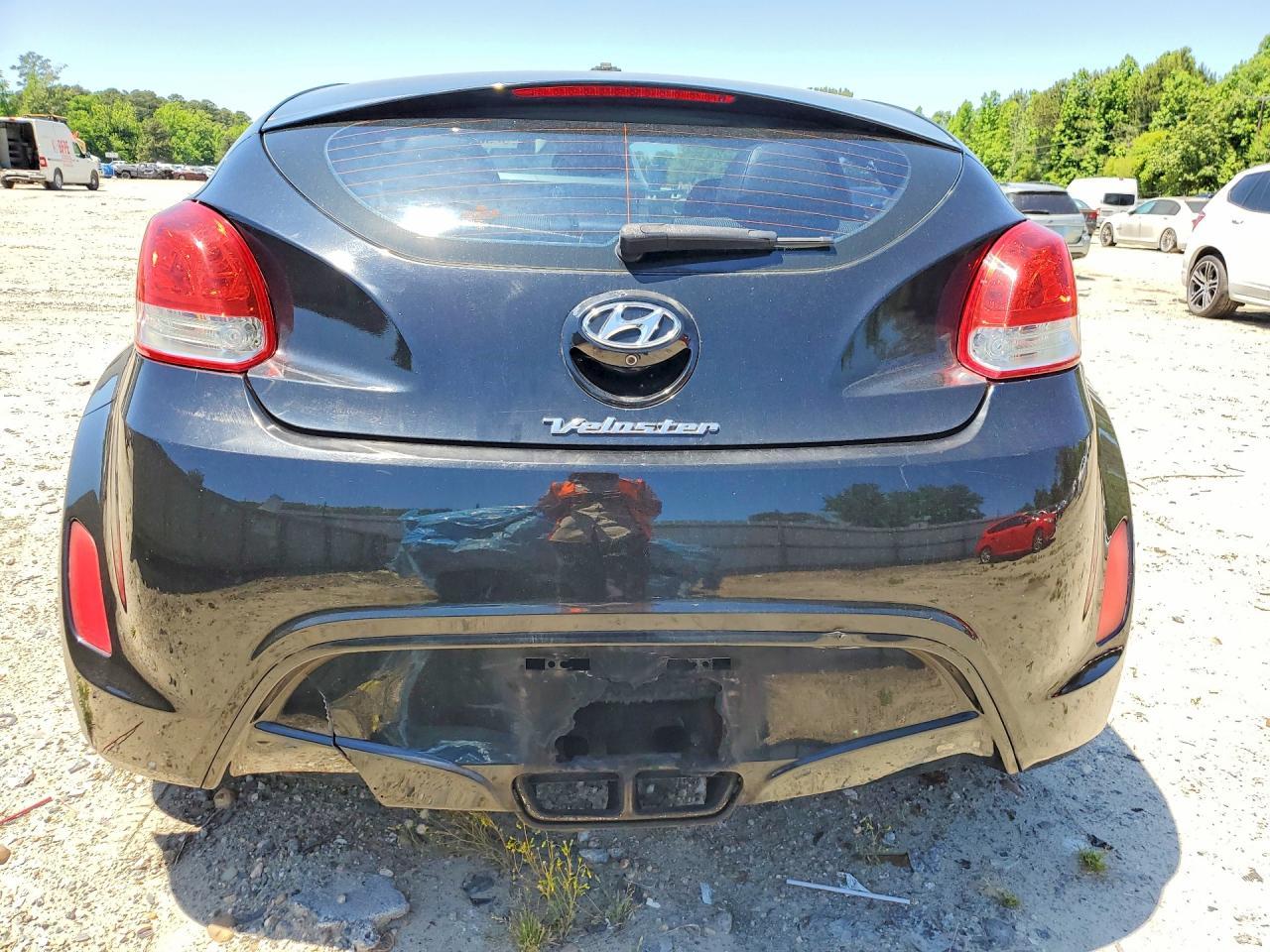 2015 Hyundai Veloster Base - zdjęcie 6