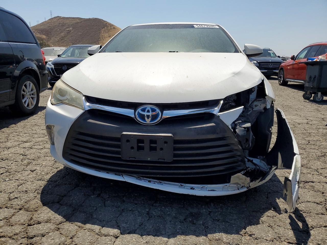 2017 Toyota Camry Hybrid Le - zdjęcie 5