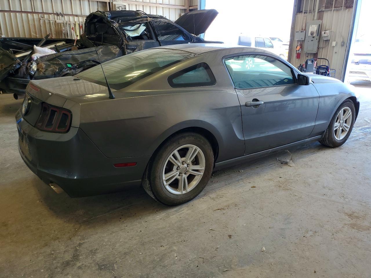 2014 Ford Mustang - zdjęcie 3