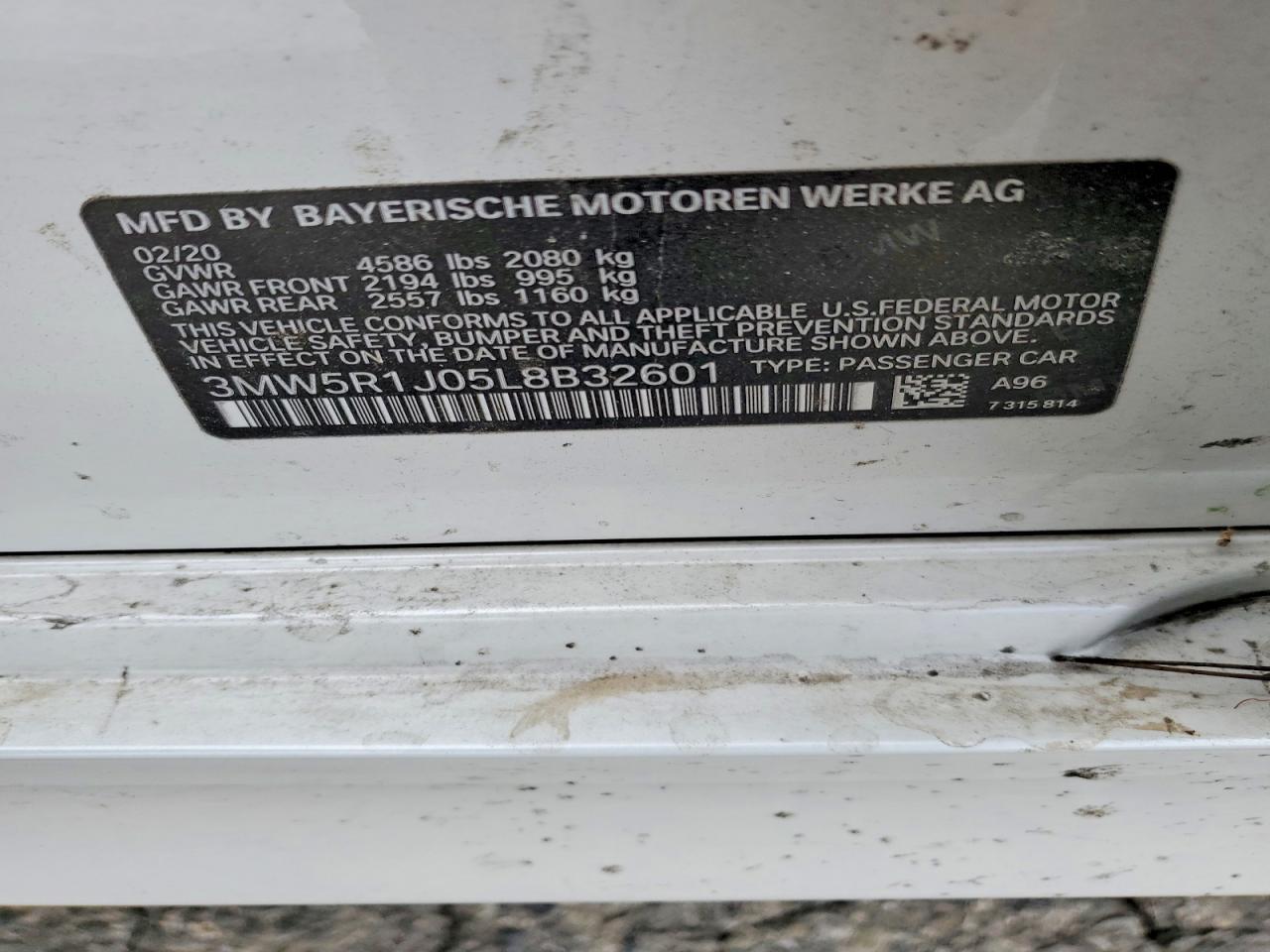 2020 BMW 330I - zdjęcie 12