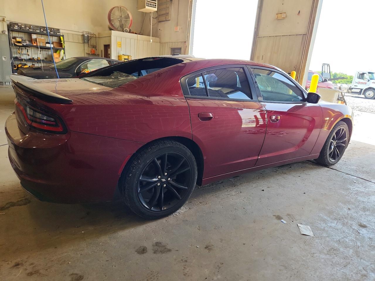 2018 Dodge Charger Sxt - zdjęcie 3