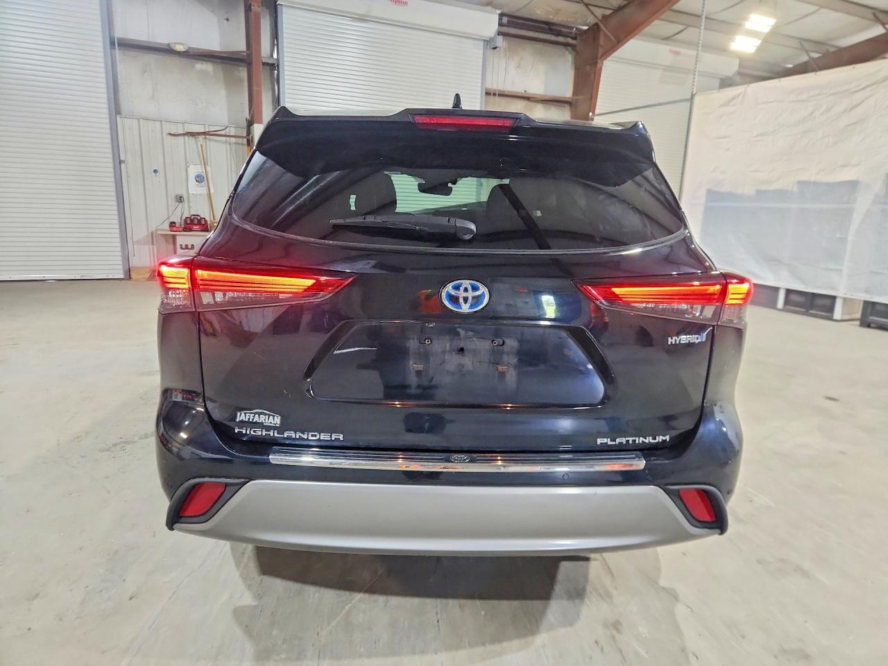 2022 Toyota Highlander Hybrid Platinum - zdjęcie 6