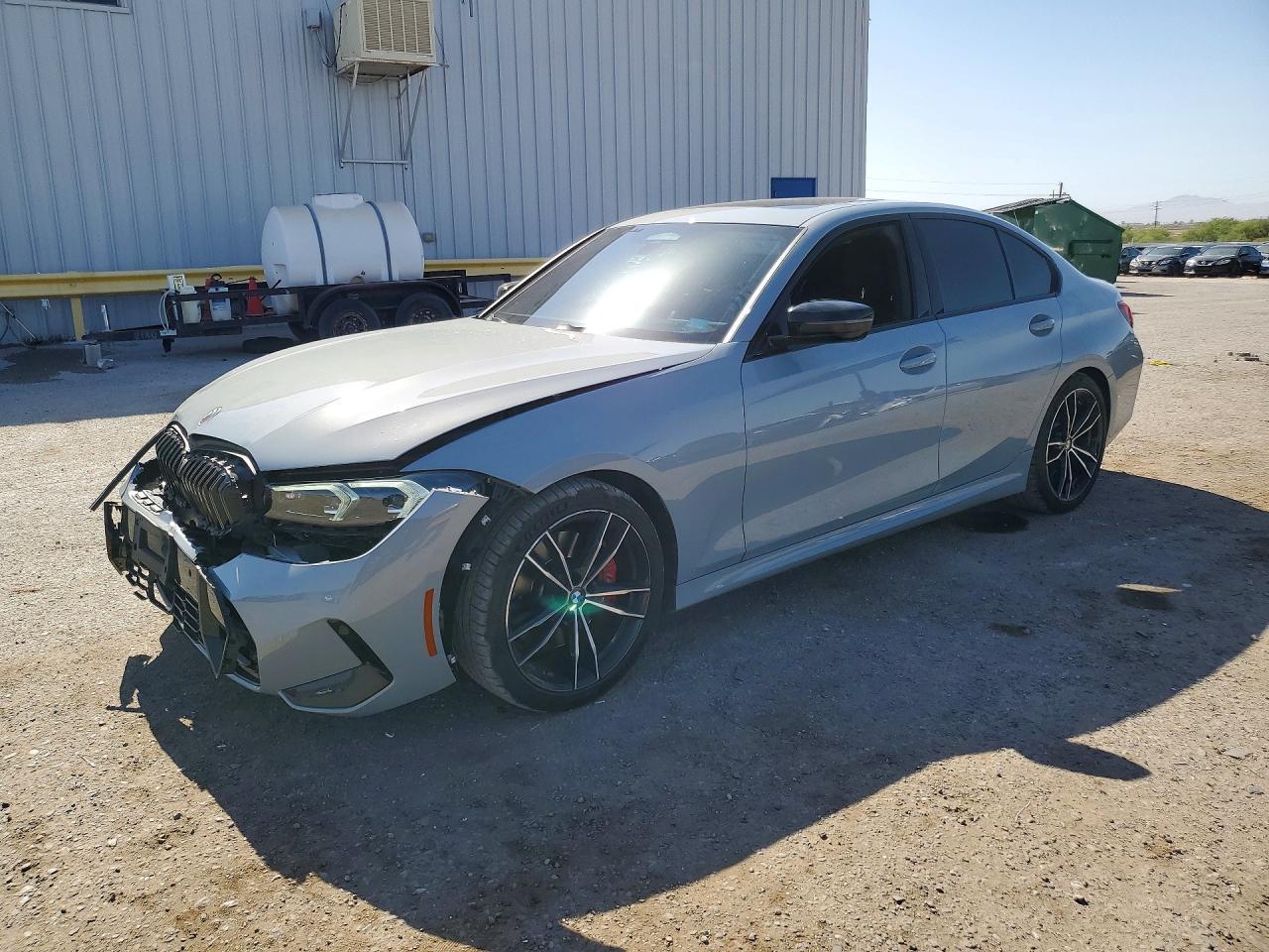 2024 BMW 330I - zdjęcie główne