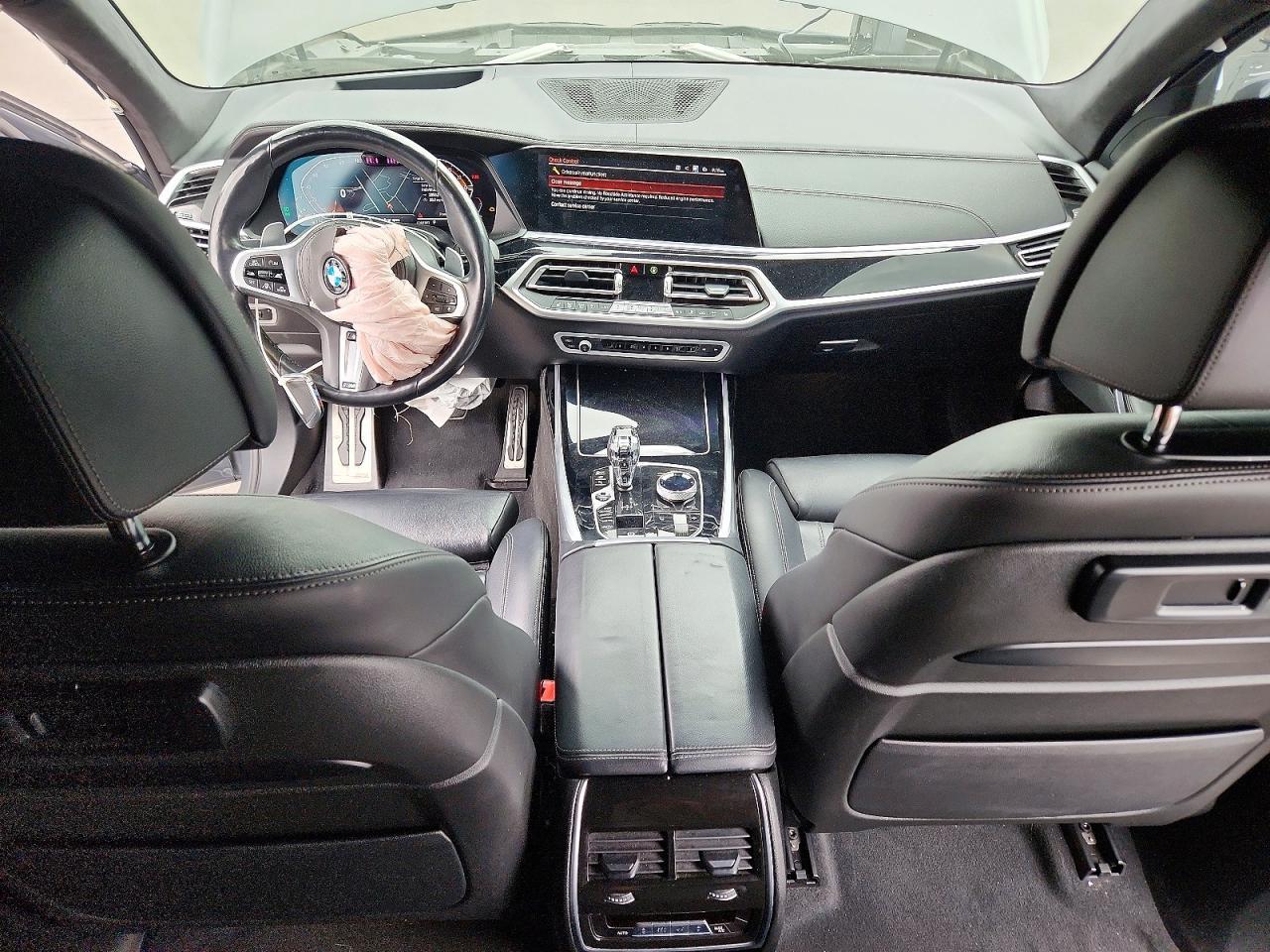 2021 BMW X7 xDrive40I - zdjęcie 8