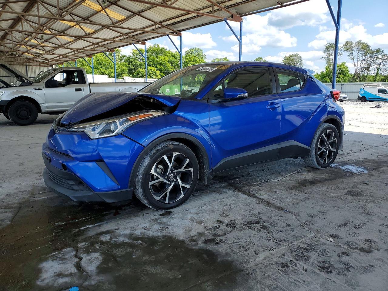 2019 Toyota C-Hr Xle - zdjęcie główne