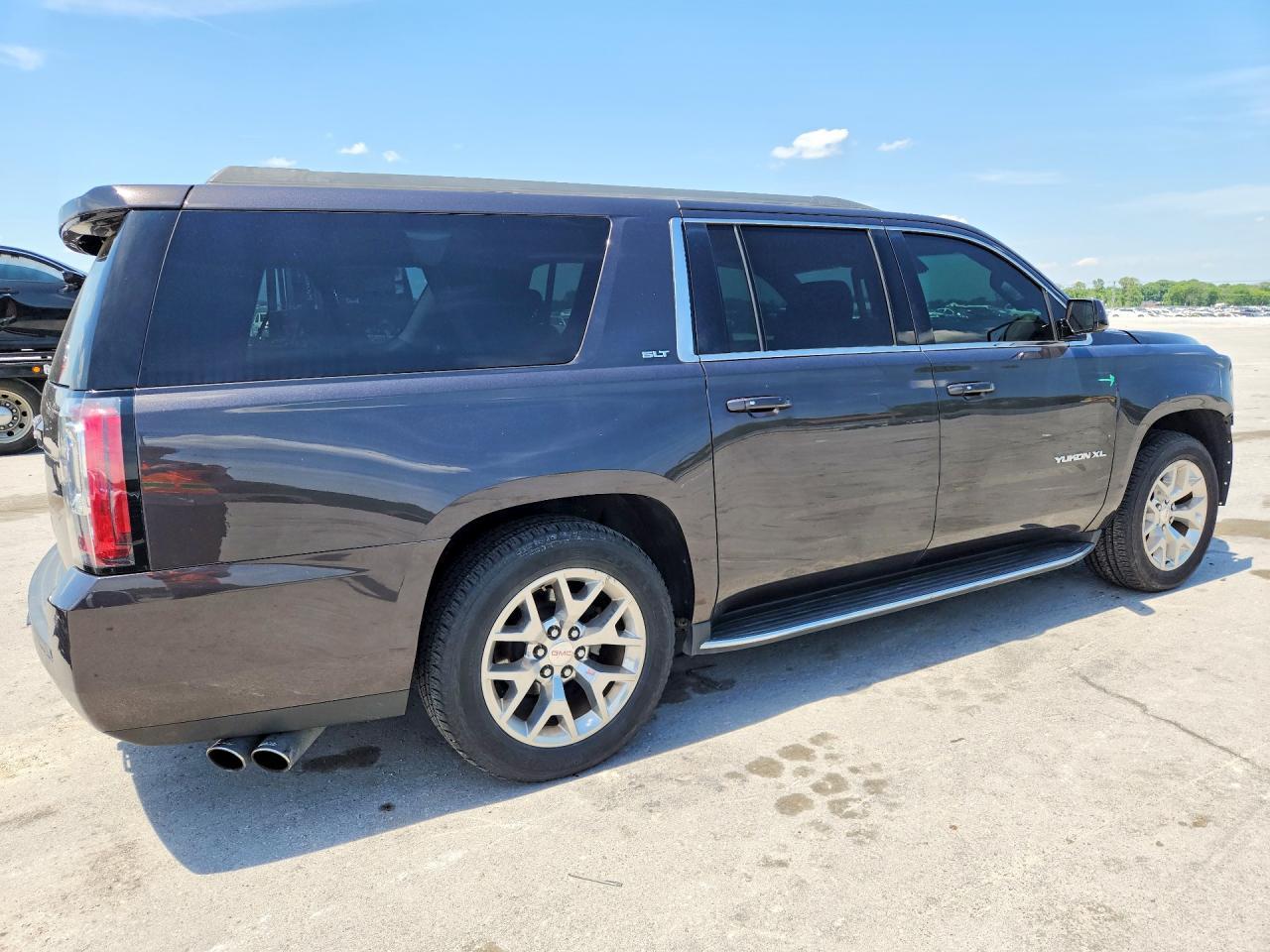 2016 GMC Yukon Xl K1500 Slt - zdjęcie 3