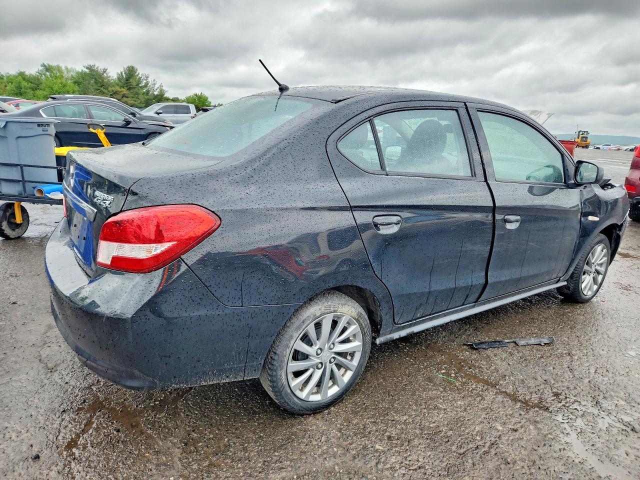 2019 Mitsubishi Mirage G4 Es - zdjęcie 3