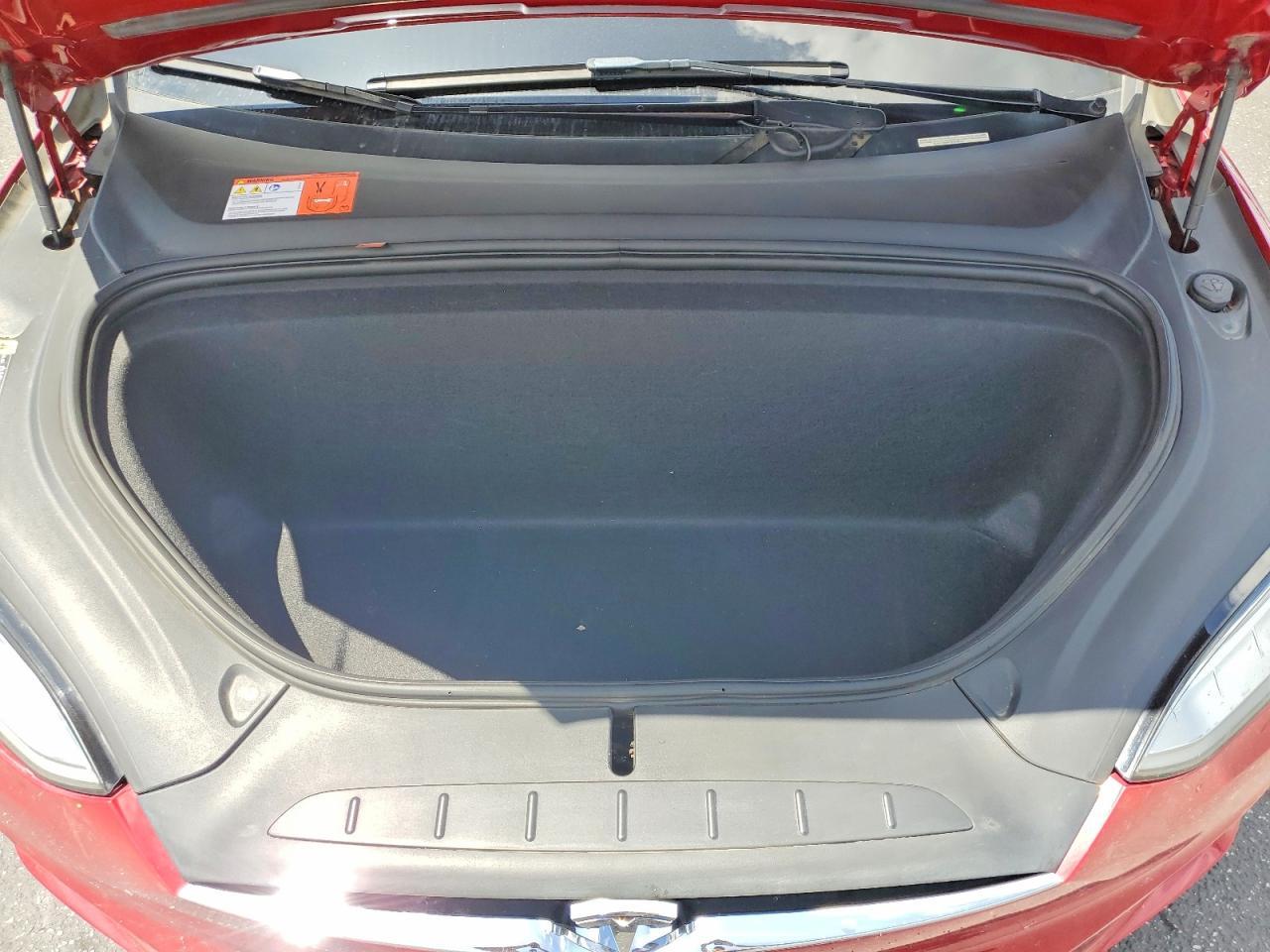 2017 Tesla Model X - zdjęcie 12