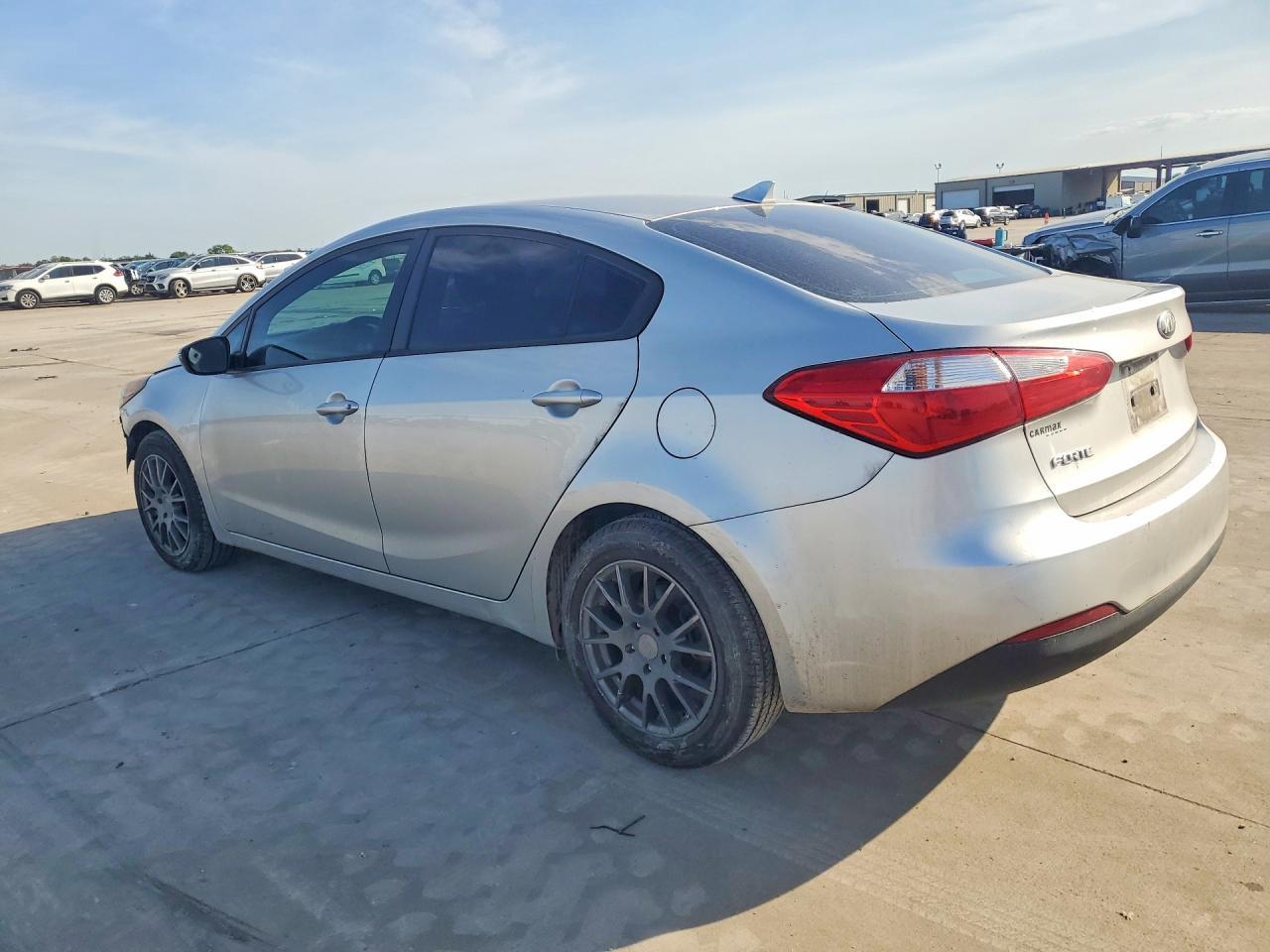 Kia Forte - zdjęcie 2