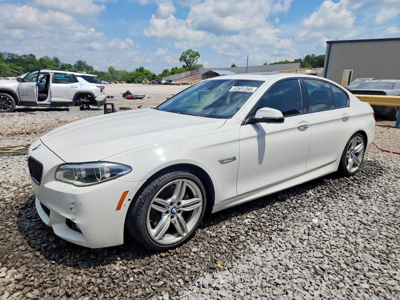 2015 BMW 550 I - zdjęcie główne