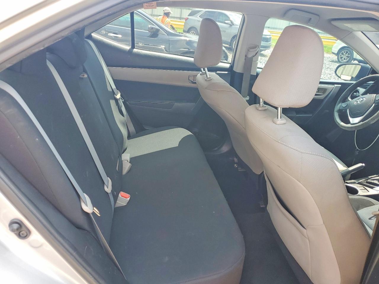 2017 Toyota Corolla Le - zdjęcie 10