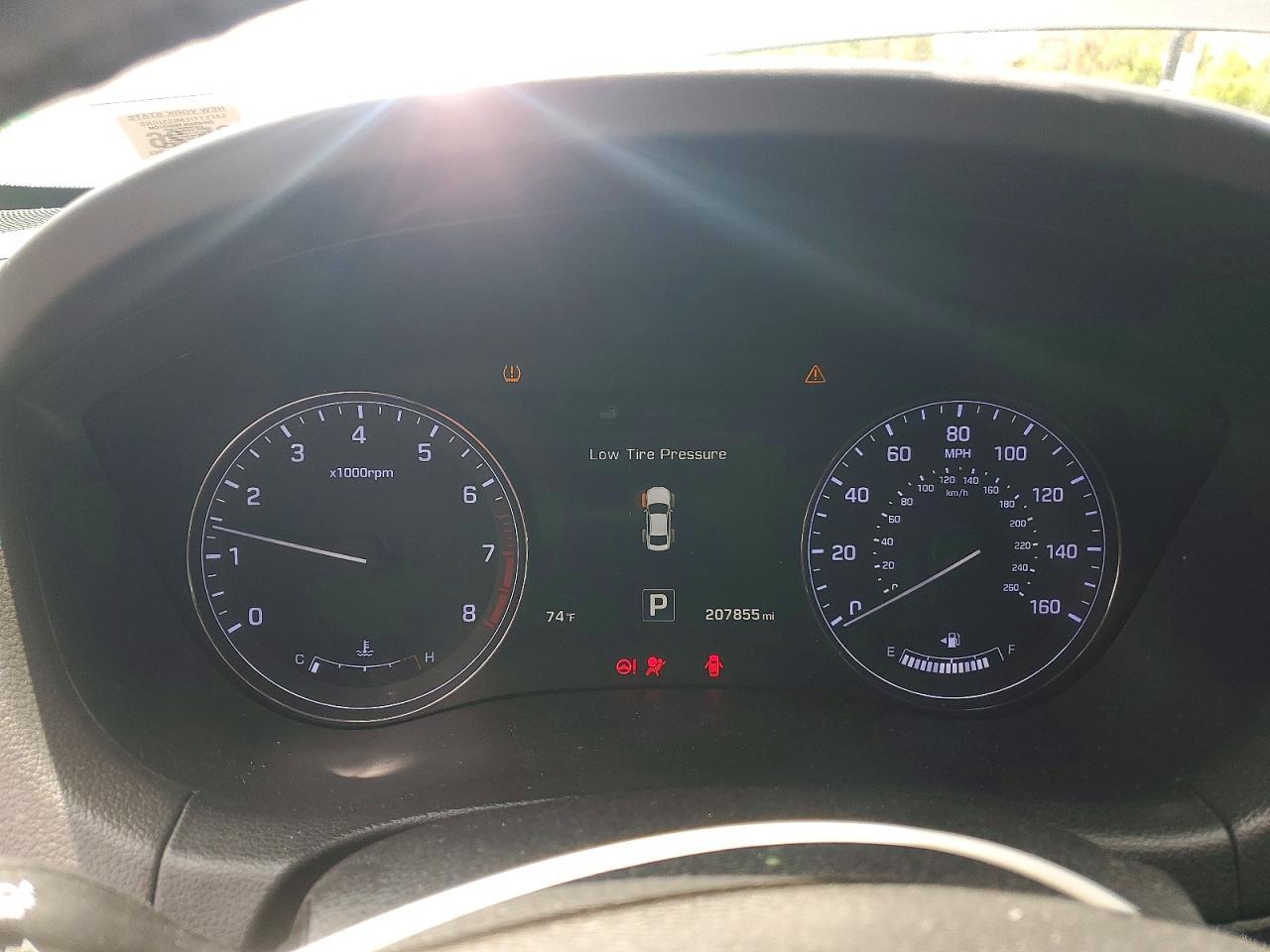 2016 Hyundai Genesis 3.8L - zdjęcie 9