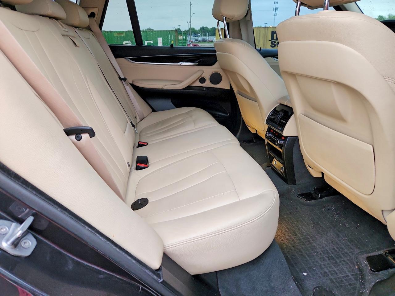 2016 BMW X5 xDrive35I - zdjęcie 11