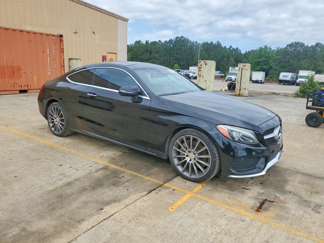 2017 Mercedes-Benz C 300 - zdjęcie 4