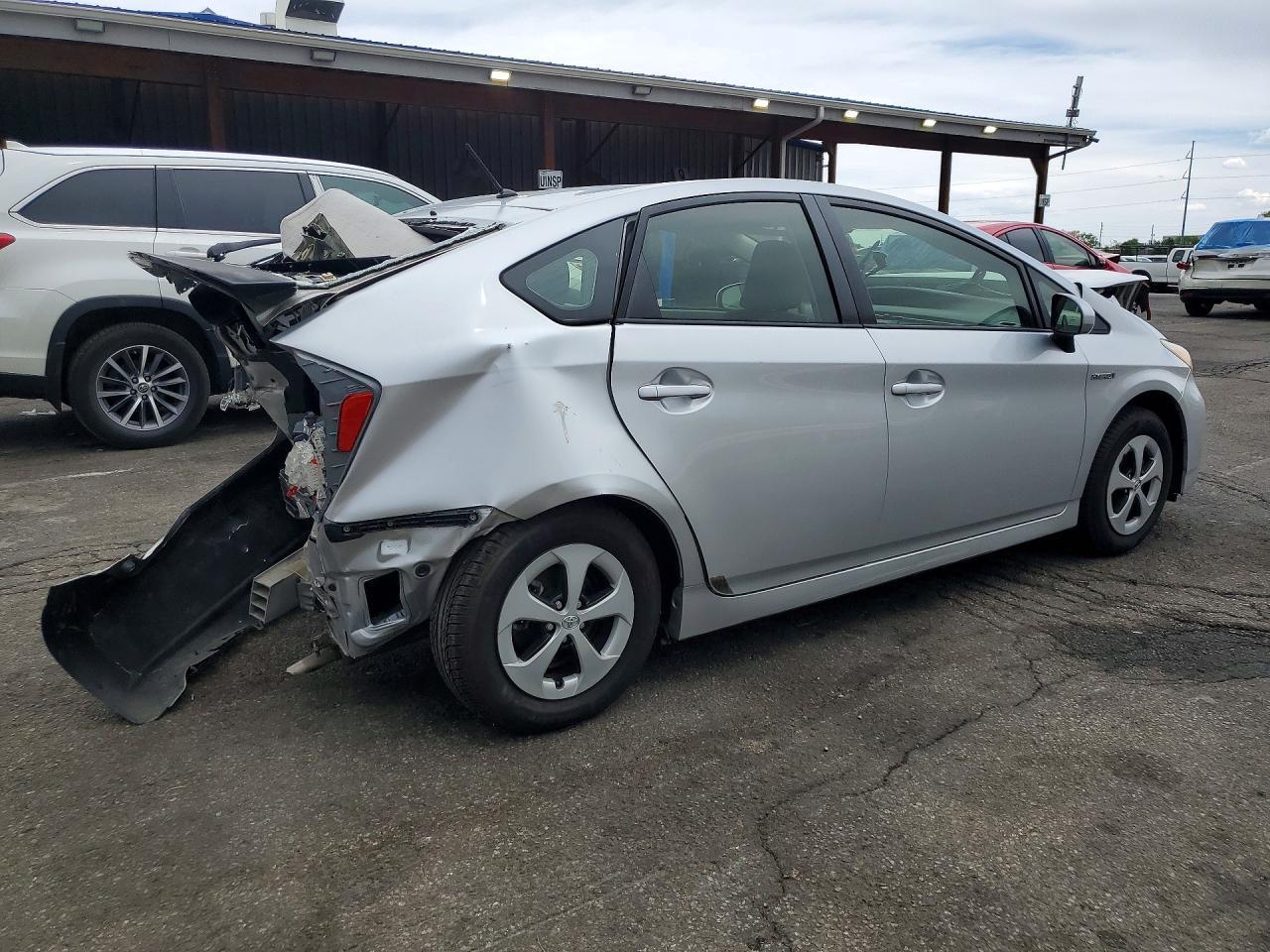 2013 Toyota Prius Two - zdjęcie 3
