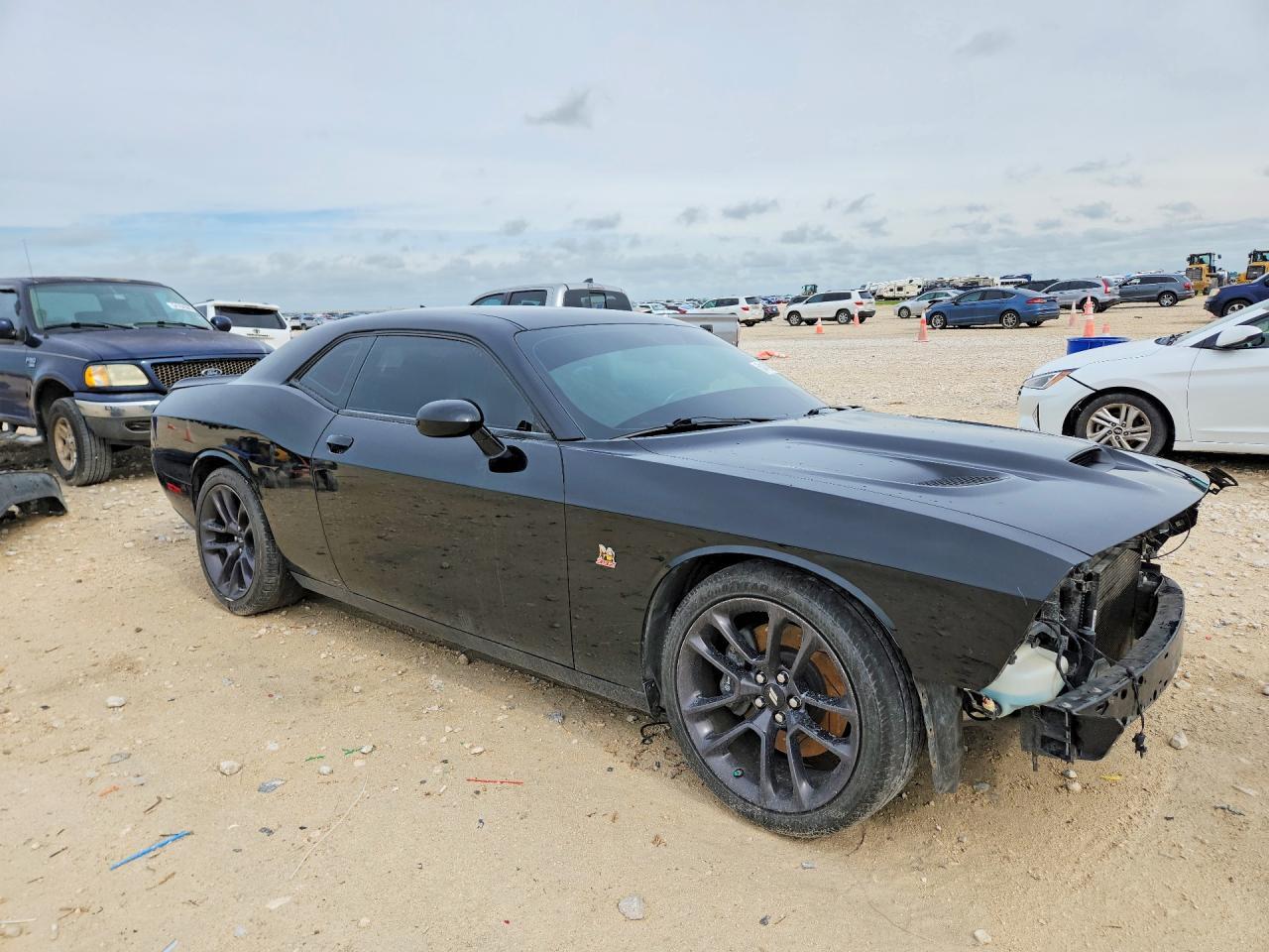 2020 Dodge Challenger R - zdjęcie 4