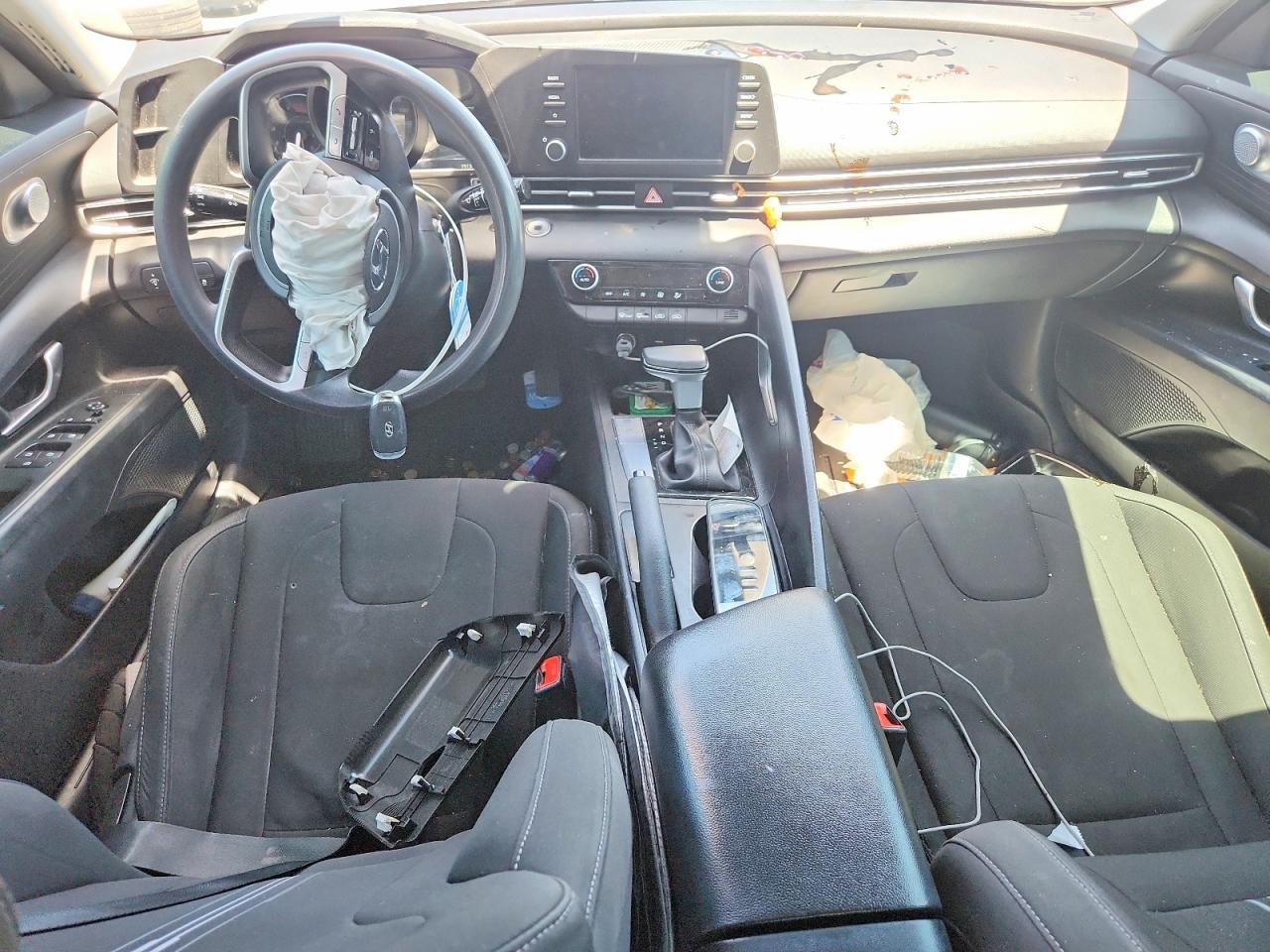 2023 Hyundai Elantra Sel - zdjęcie 8