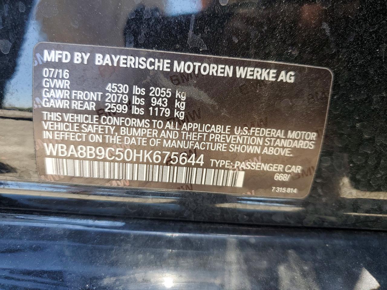 2017 BMW 330 I - zdjęcie 12