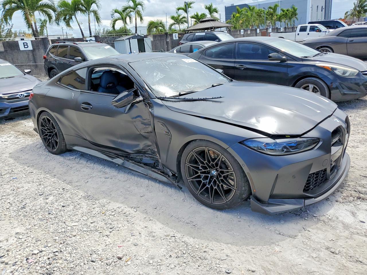 2024 BMW M4 Competition - zdjęcie 4