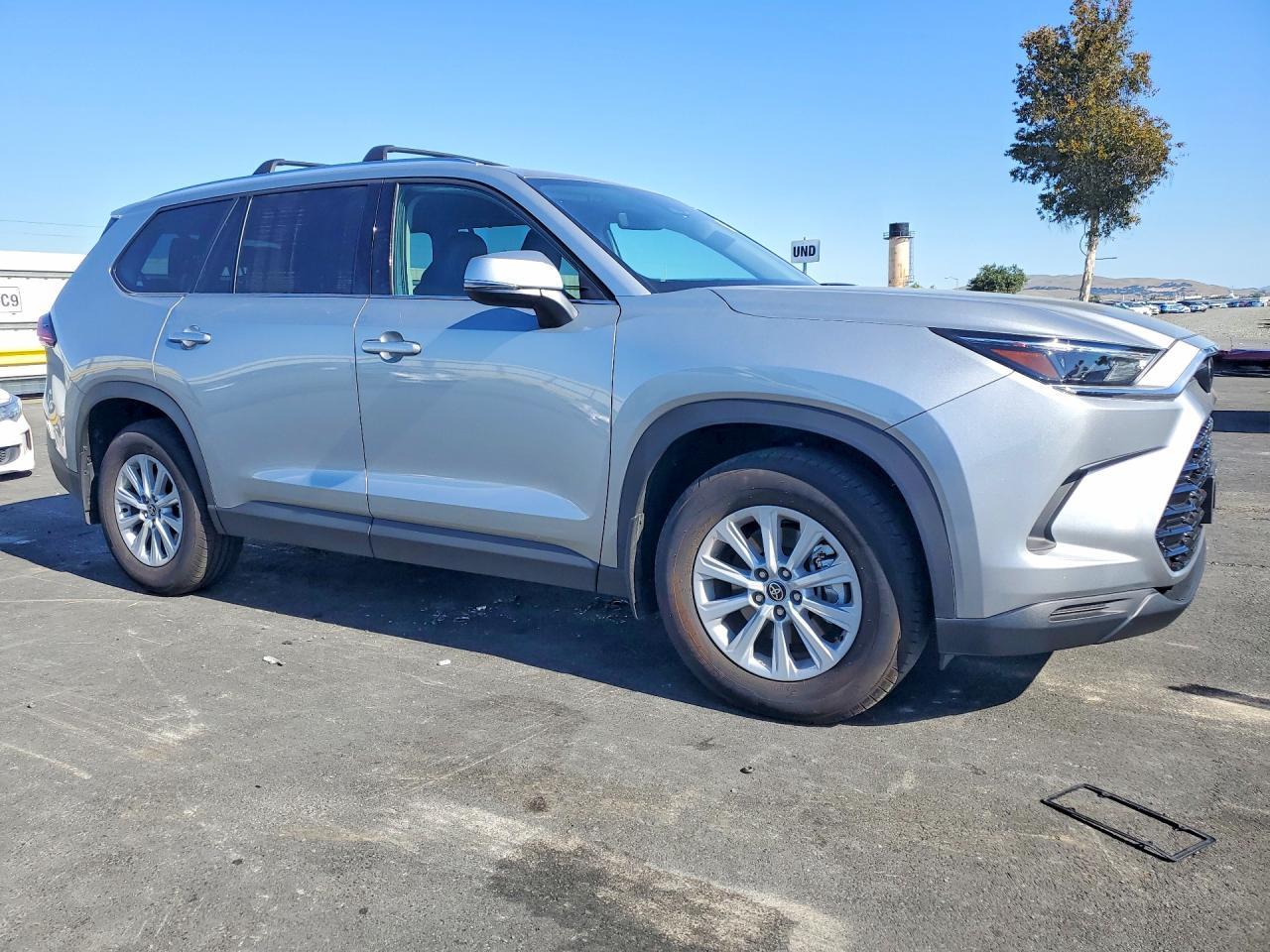 2026 Toyt Grand Highlander Hyb - zdjęcie 4