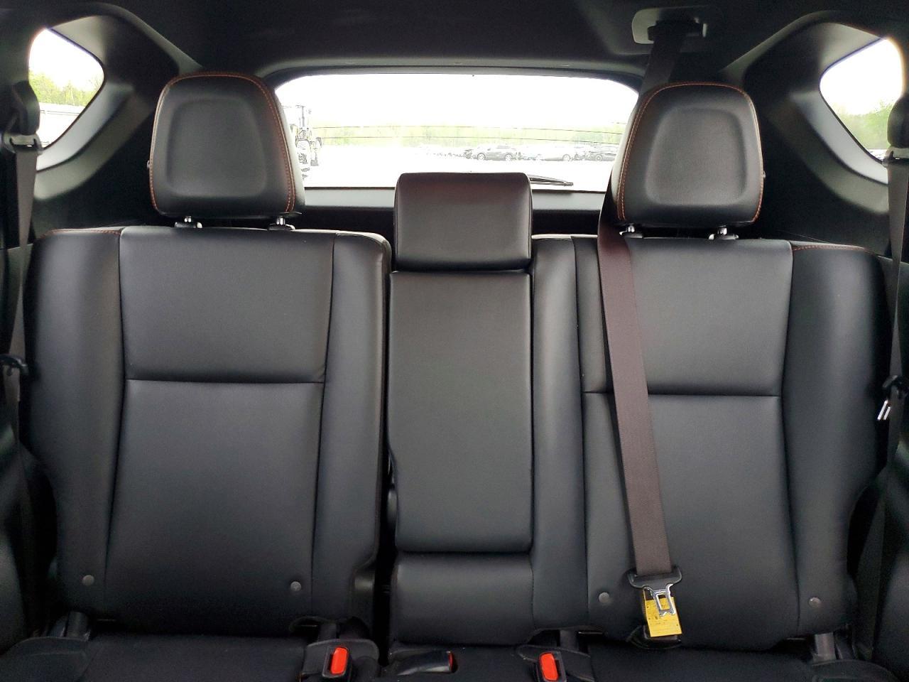 2017 Toyota Rav4 Se - zdjęcie 10