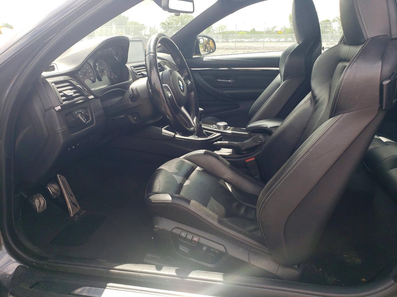 2015 BMW M4 - zdjęcie 7