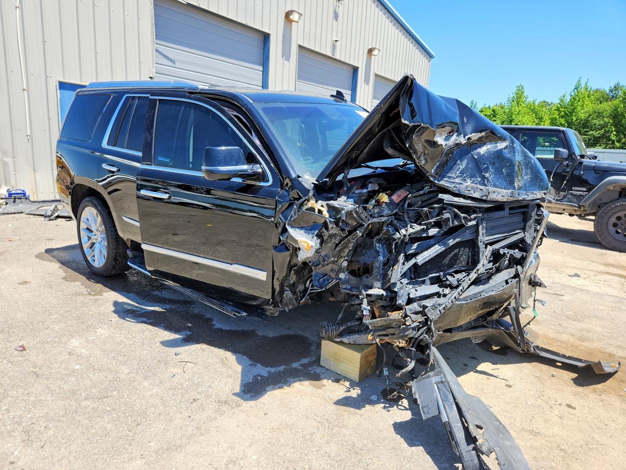 2019 Cadillac Escalade Luxury - zdjęcie 4