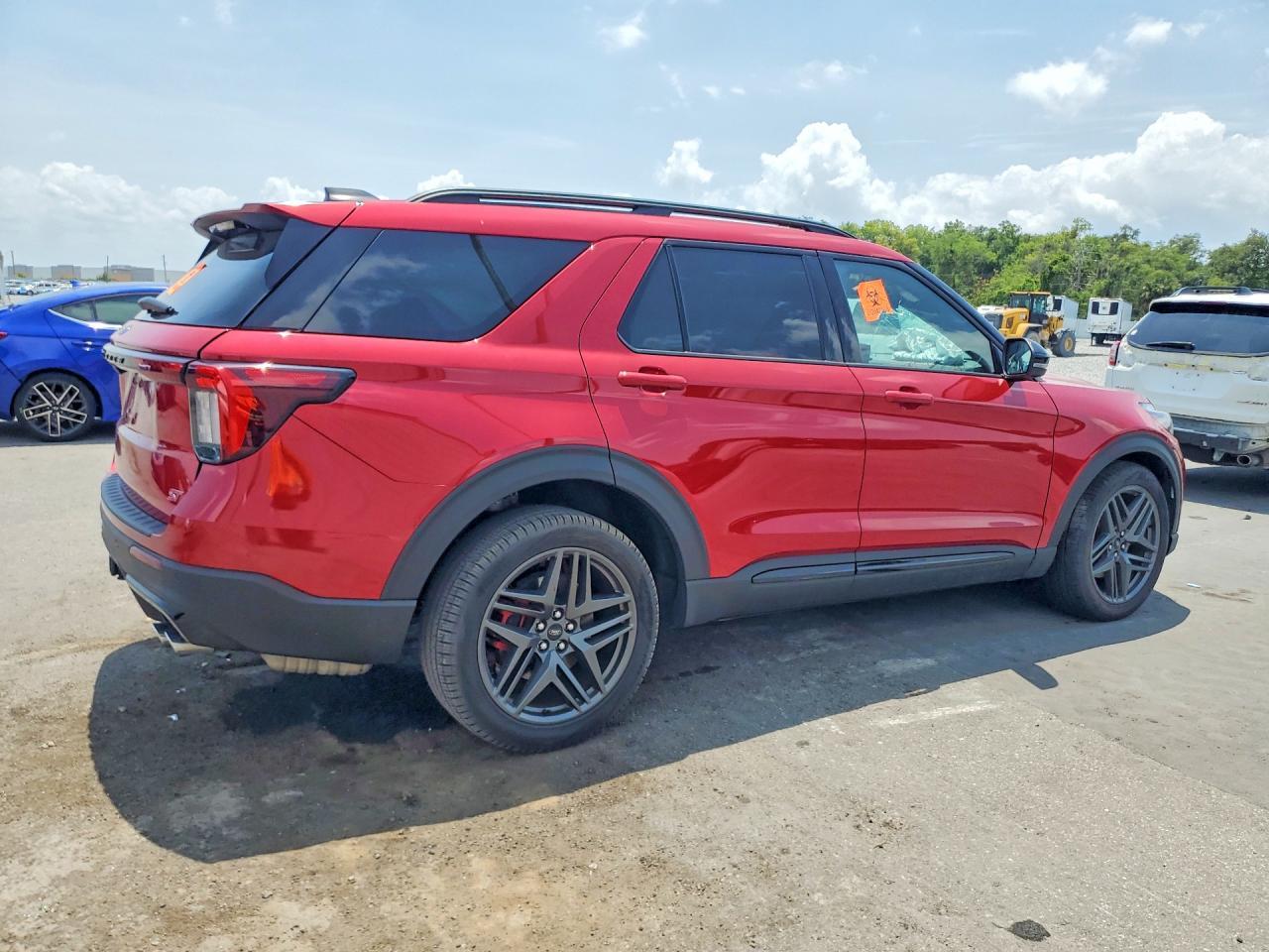 2025 Ford Explorer St - zdjęcie 3