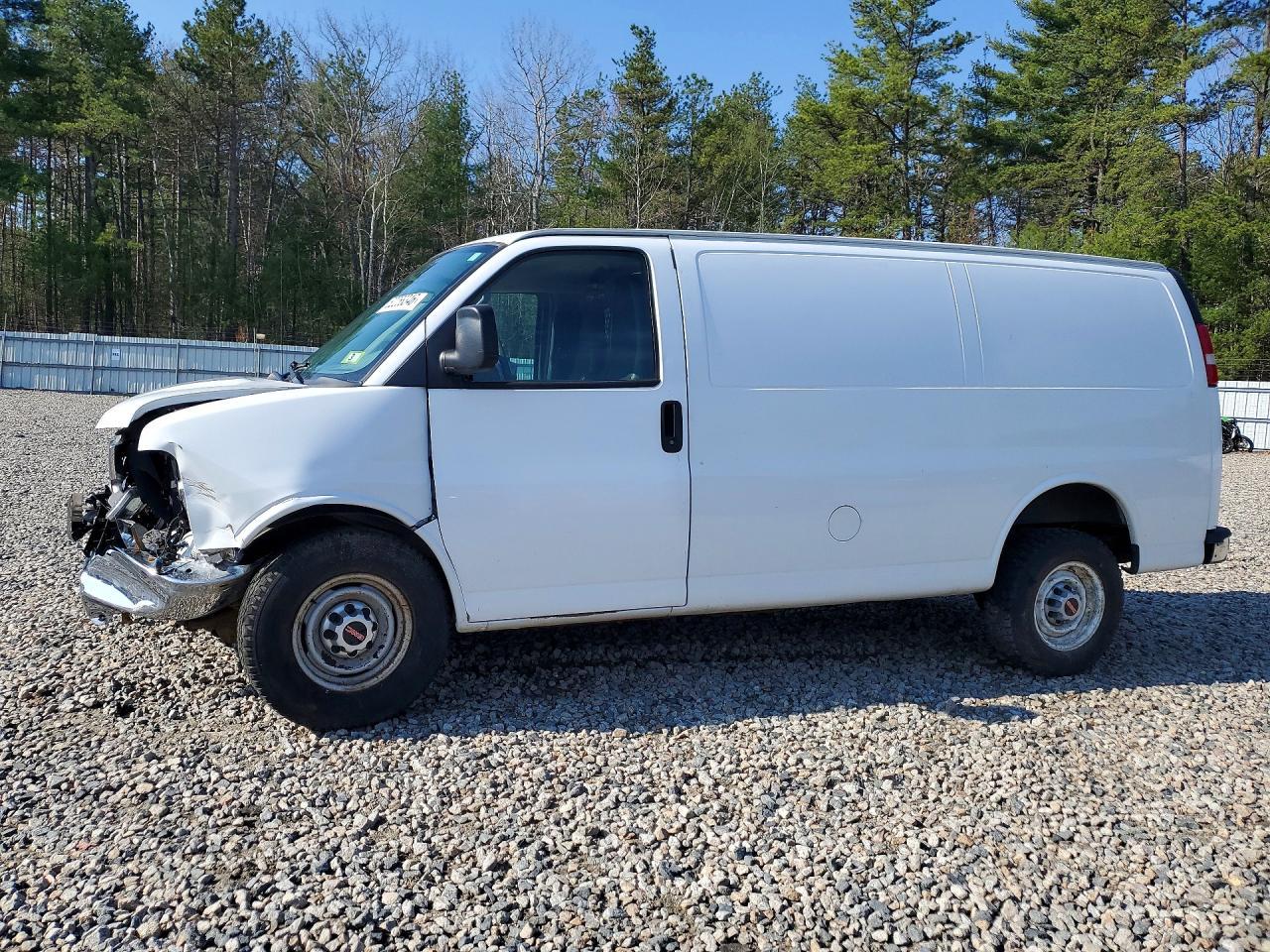 2018 GMC Savana G2500 - zdjęcie główne