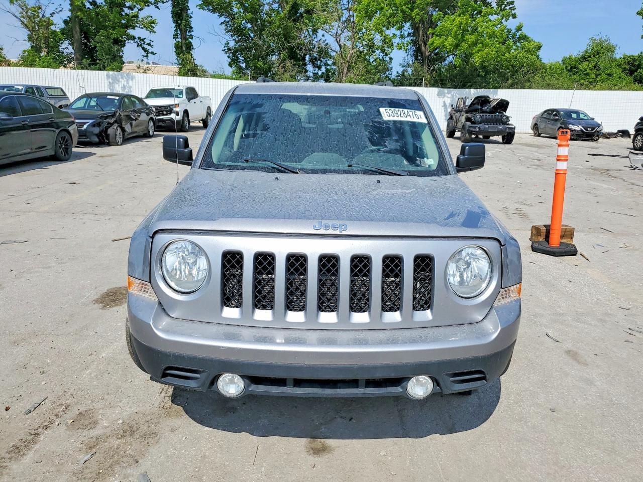 2016 Jeep Patriot Sport - zdjęcie 5