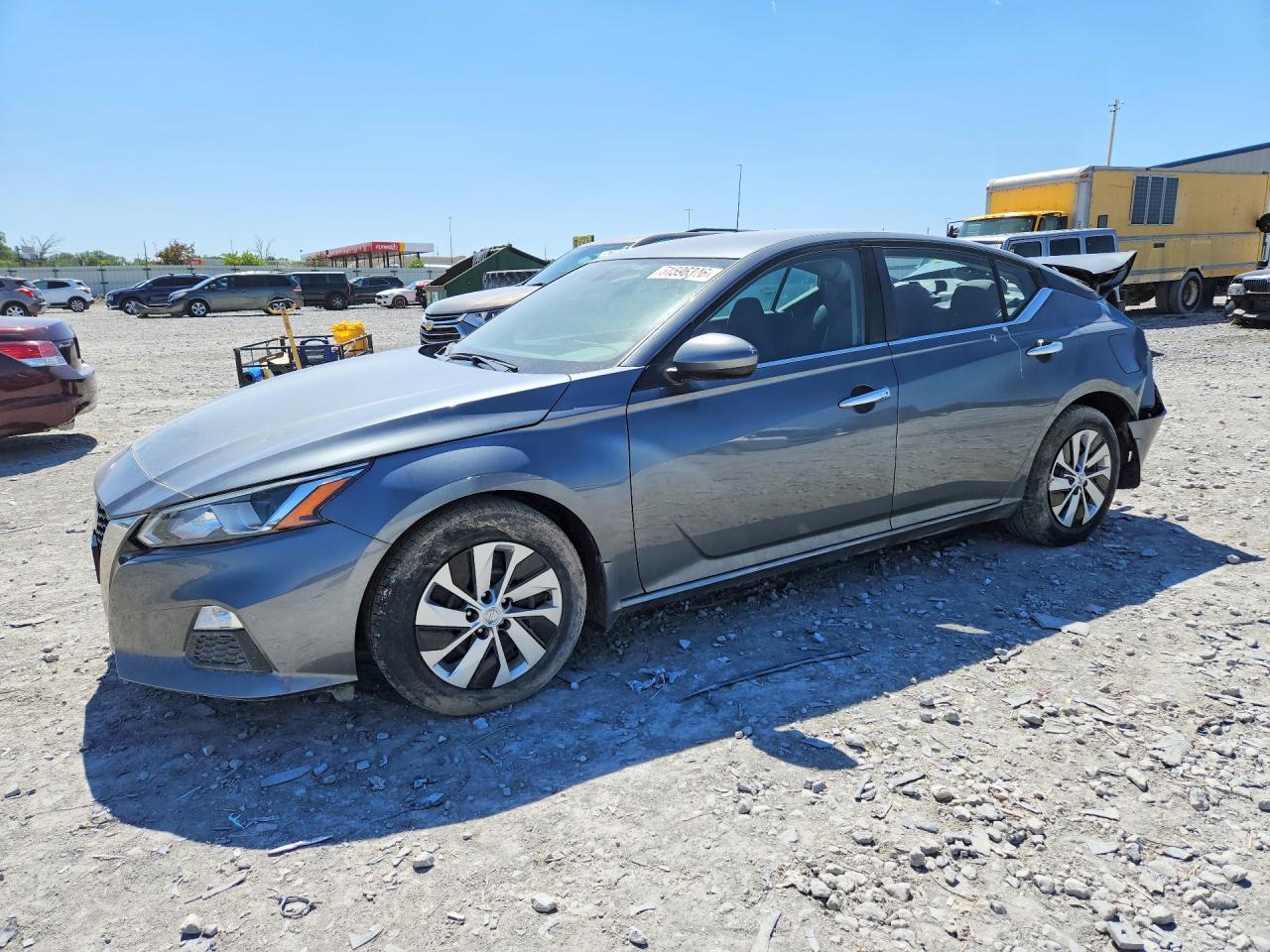 2020 Nissan Altima S - zdjęcie główne