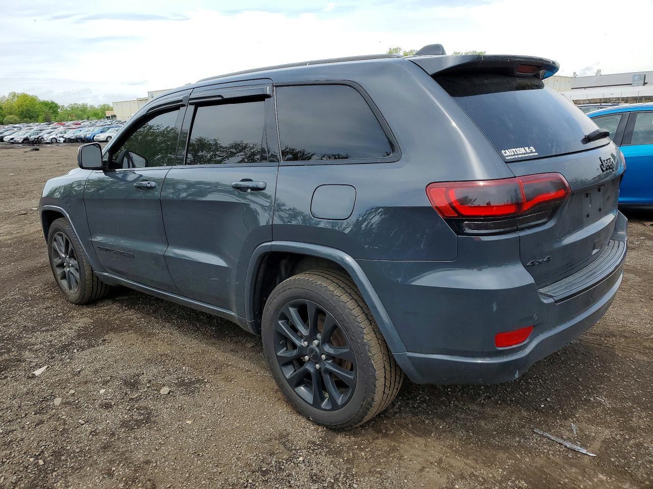 2017 Jeep Grand Cherokee Laredo - zdjęcie 2