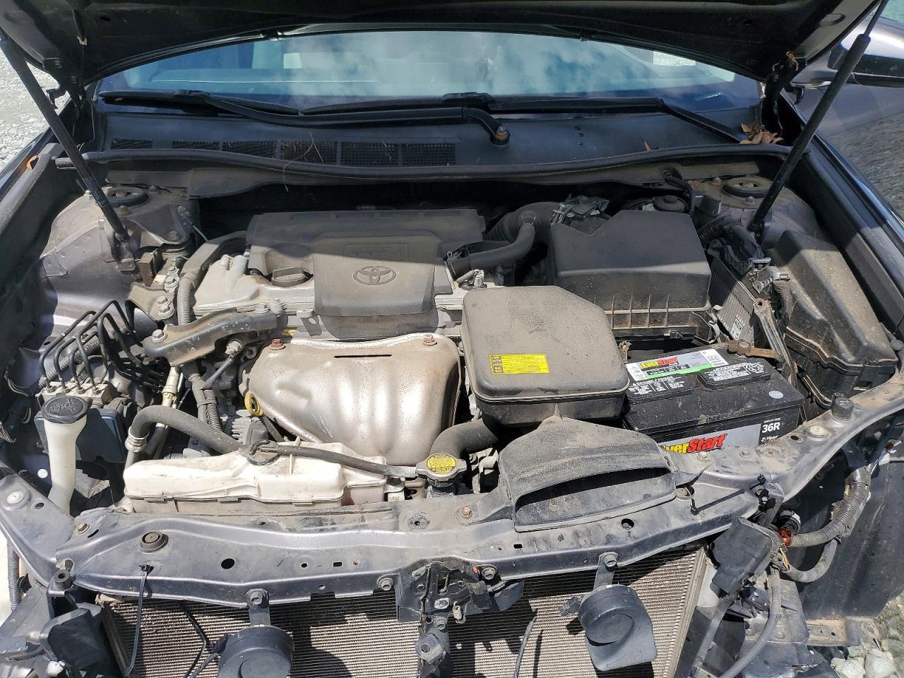 2013 Toyota Camry Le - zdjęcie 11