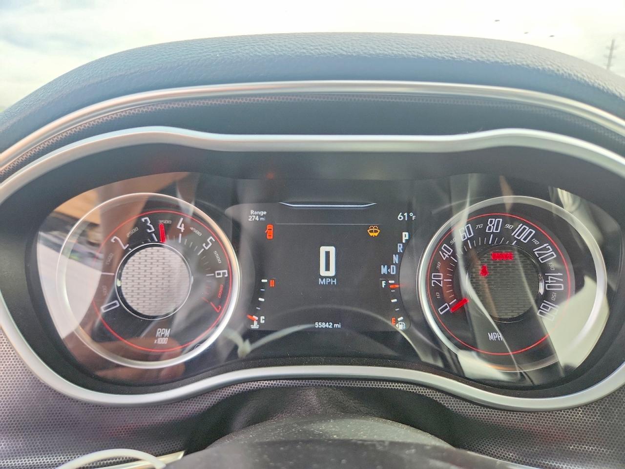 2018 Dodge Challenger - zdjęcie 9