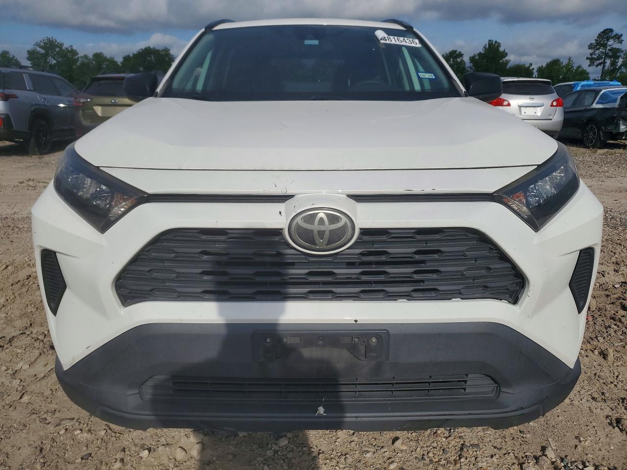 2020 Toyota Rav4 Le - zdjęcie 5
