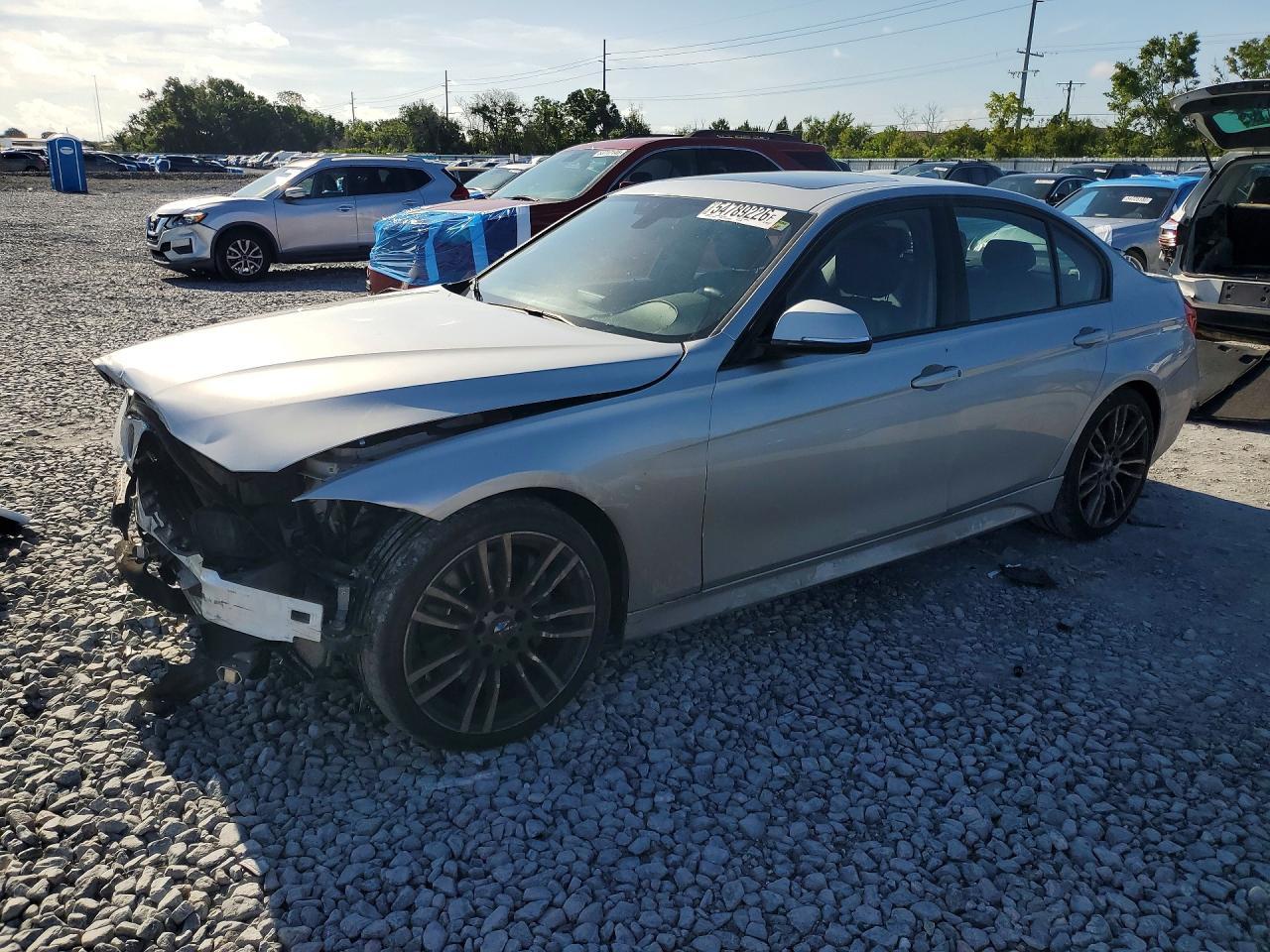 2013 BMW 335 I - zdjęcie główne