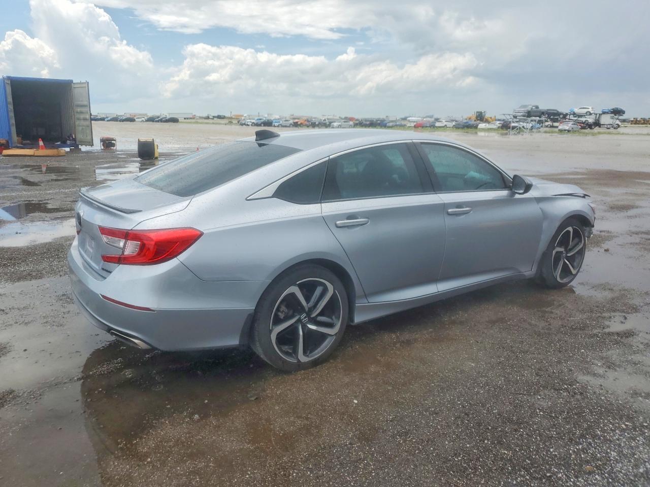 2022 Honda Accord Sport - zdjęcie 3