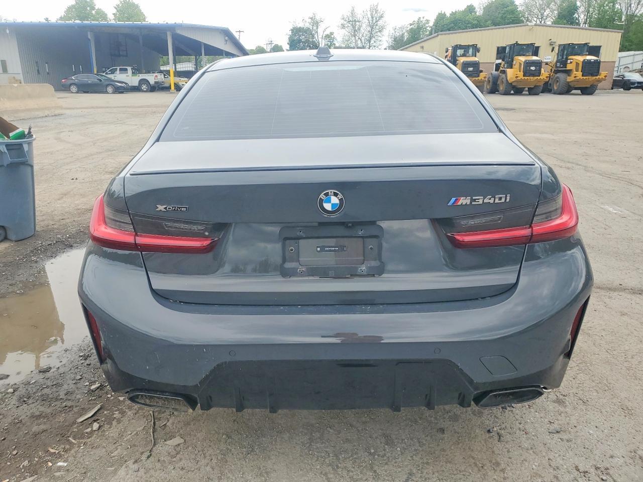 2025 BMW Seria 3 M340i - zdjęcie 6